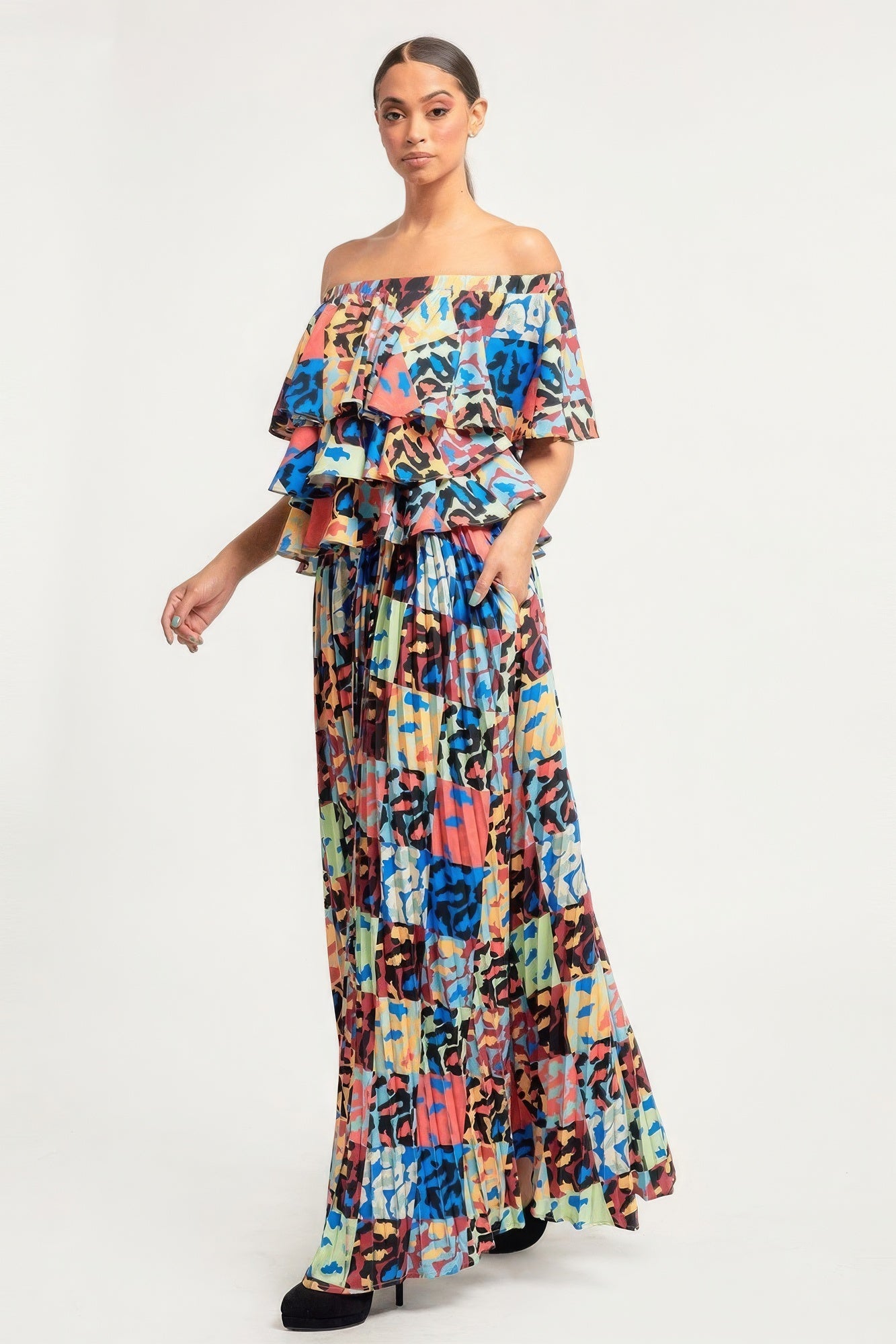 Printed Ruffle Top And Pleated Skirt Set - Supreme Deals